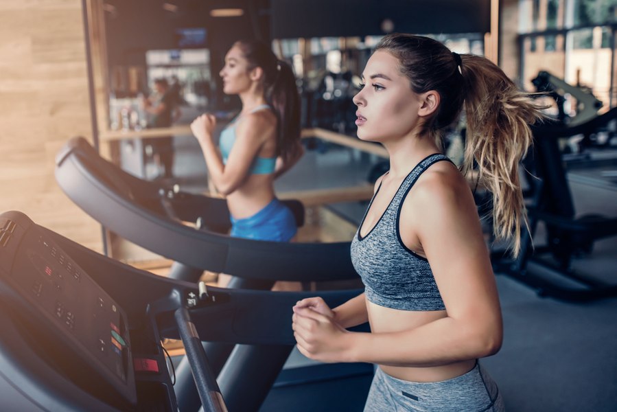 Inteligența artificială ia locul instructorilor din sălile de fitness