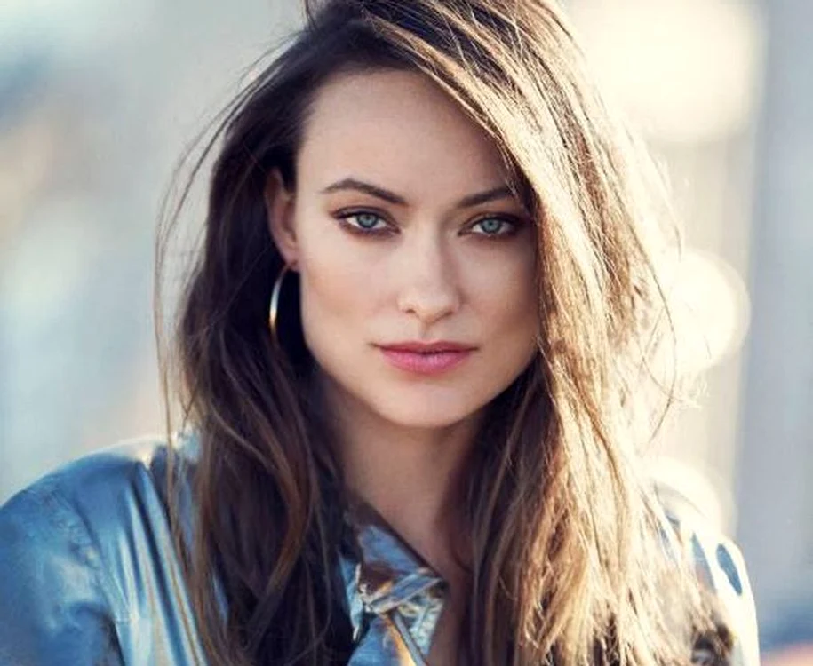 Olivia Wilde (31 de ani) a purtat o rochie semnată de Valentino, la Oscar 2016foto: Getty