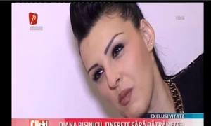 Artista se simte împlinită alături de fetiţa ei, Riana şi soţul Cătălin jpeg