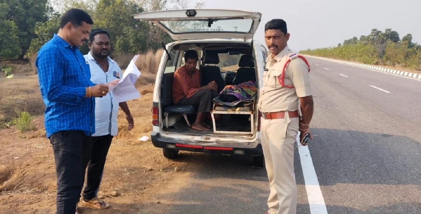 Șoferul a refuzat să continue cursa    FOTO Instagram Andhra Pradesh Police 