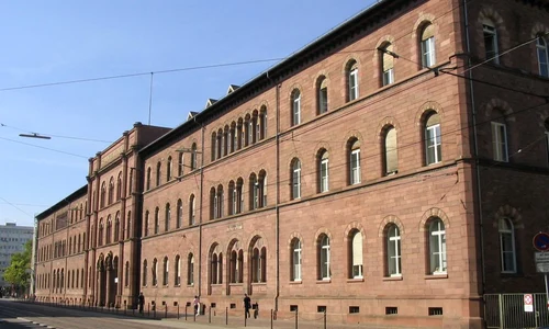 Primii studenți români la prima Universitate Politehnică din Germania jpeg