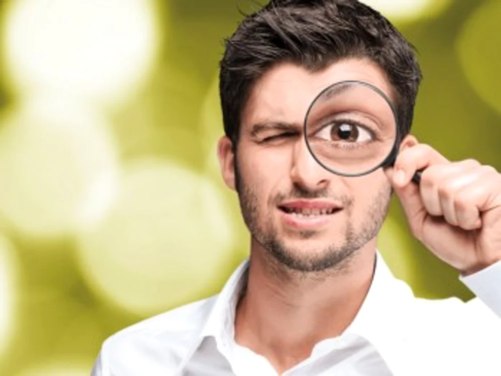 
    Studiile arată că bărbaţii sunt atraşi şi incitaţi mai mult de femeile cu forme  