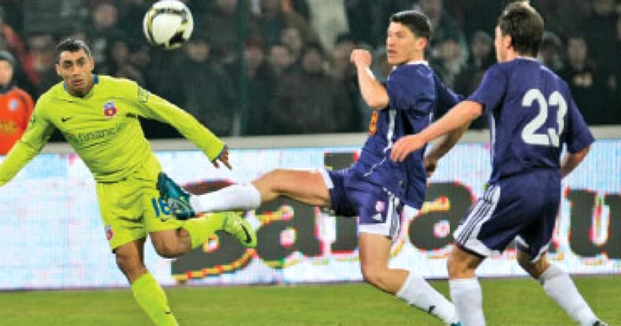 Cristi Tănase va juca maximum o repriză cu FCM Bacău - Revista presei sportive