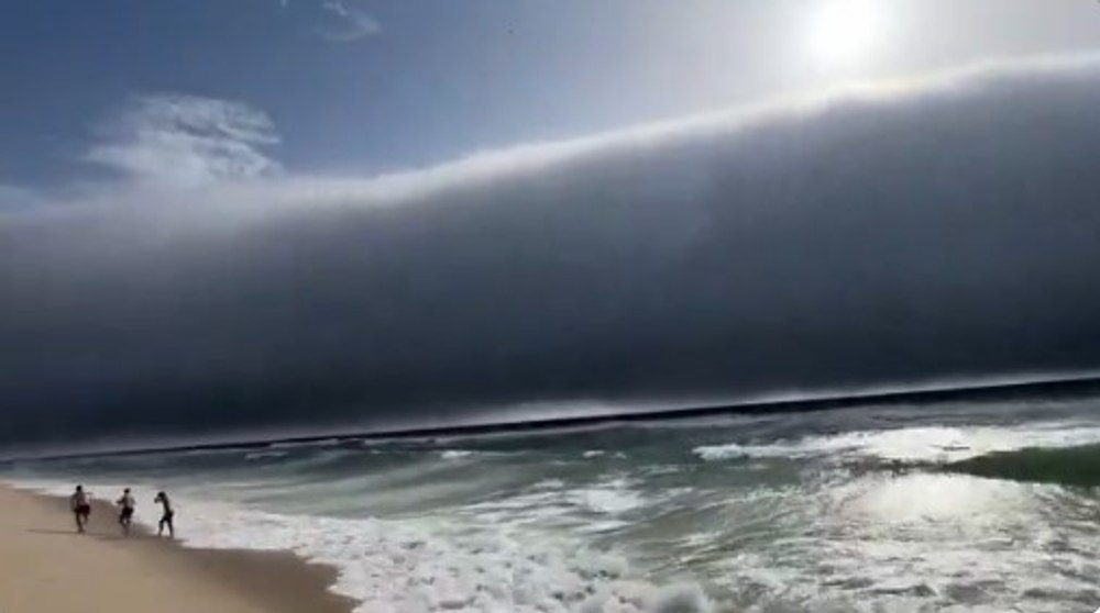 Fenomene meteorologice extreme lovesc Europa. „Nori uriași” mătură Portugalia, Italia lovită de „bomba cu apă”