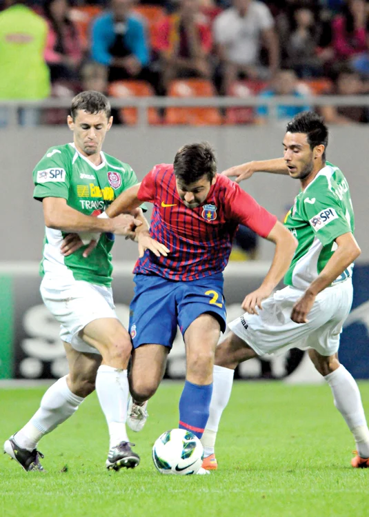 
    Stelistul Rusescu s-ar  putea duela cu ceferiştii  în Liga Europa abia din  faza optimilor de finală (Foto: Răzvan Păsărică)  