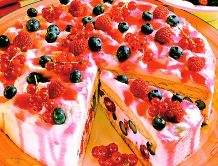 Se poate face în orice anotimp, deoarece fructele de pădure se păstrează bine și congelate.clickpoftabuna.ro