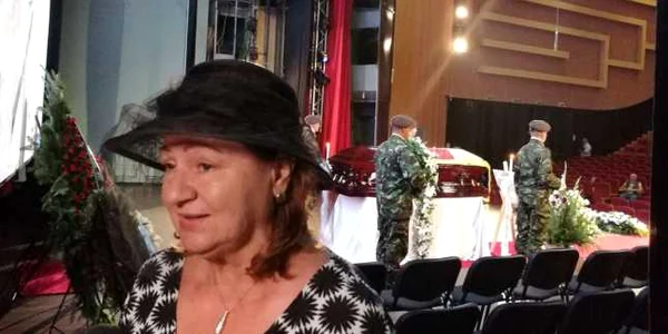 elena farcas foto remus florescu
