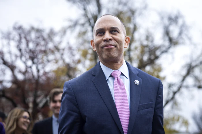 Hakeem Jeffries deţine posturi de responsabilitate în statul major al democraţilor Foto: epa efe 