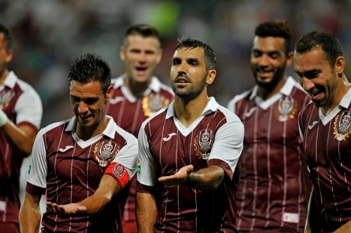 Culio (centru) poate câştiga un nou trofeu cu CFR Cluj