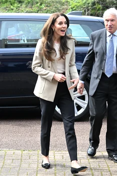 Kate Middleton a mers în vizită la organizație caritabilă