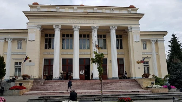 Sediul Tribunalului Vâlcea