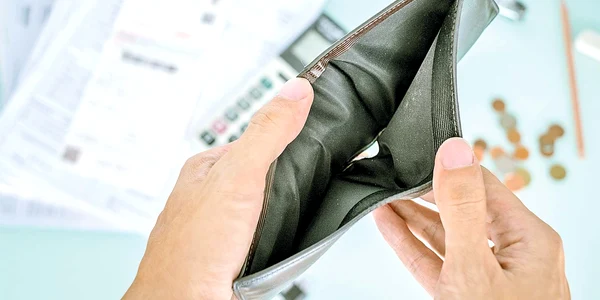 Analizaţi ofertele de pe piaţă,  ca să nu plătiţi în plus pentru facturi! jpeg