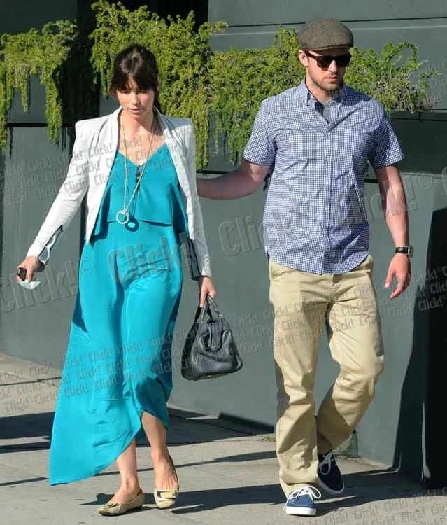 
    Justin Timberlake şi Jessica Biel s-au logodit după câţiva ani de relaţie. (Foto: Splash News)  