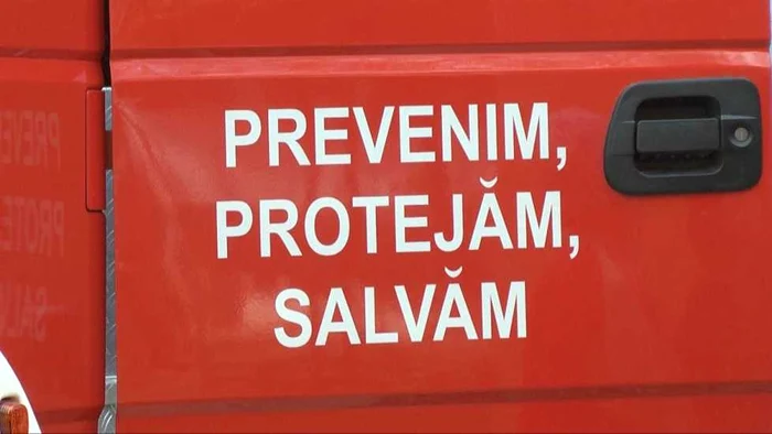 Pompierii organizează concursuri de poezie