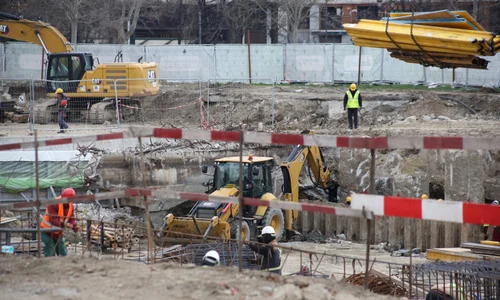 Lucrările la Planșeul Unirii avansează