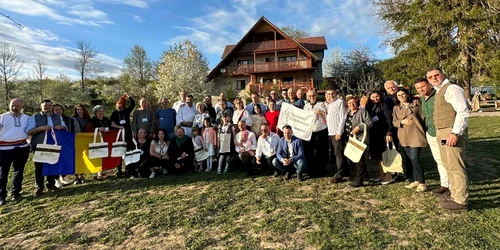 Asociația Pământul Strămoșesc Oficial  FOTO Asociația Pământul Strămoșesc Oficial FB jpg