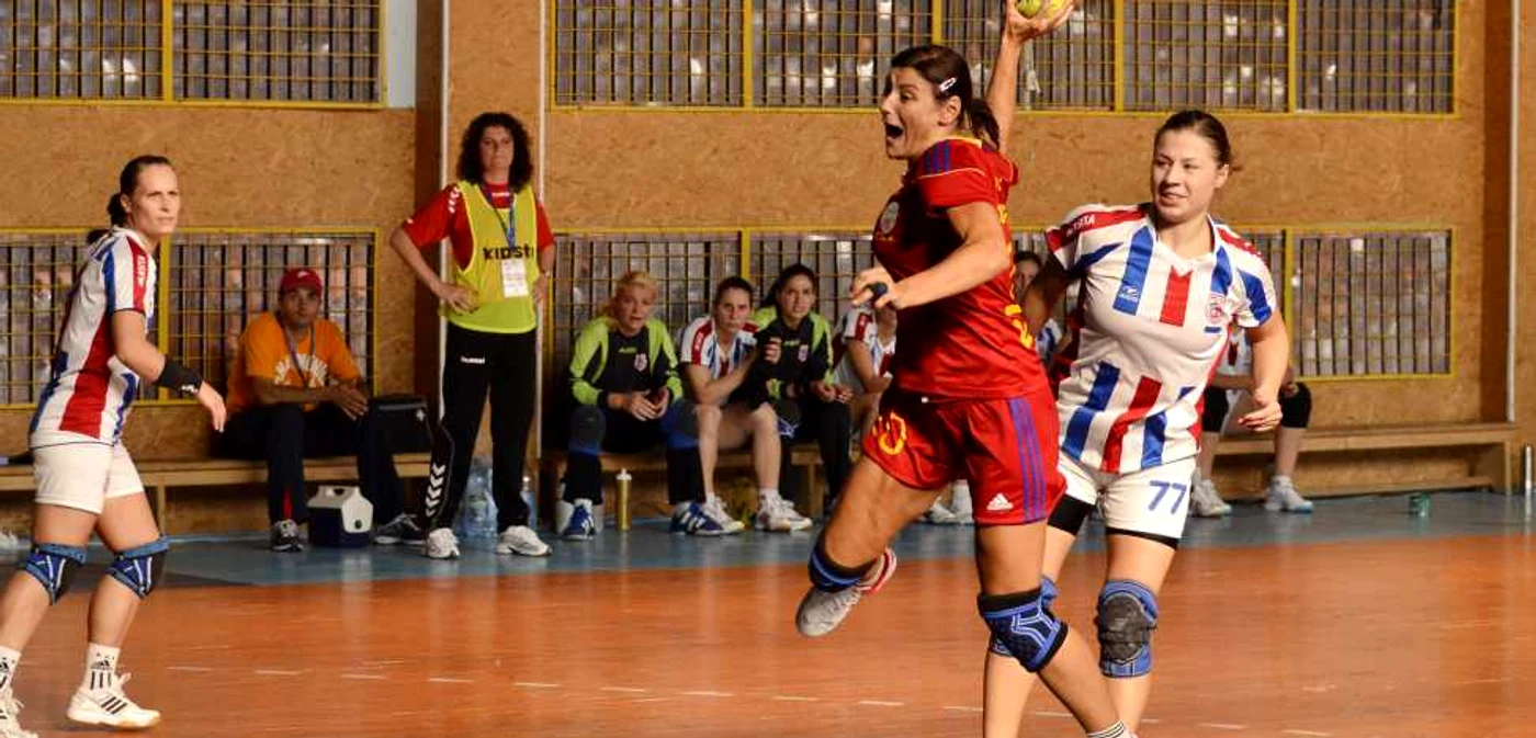 Alina Dobrin a jucat la 8 turnee finale cu naţionala României de handbal