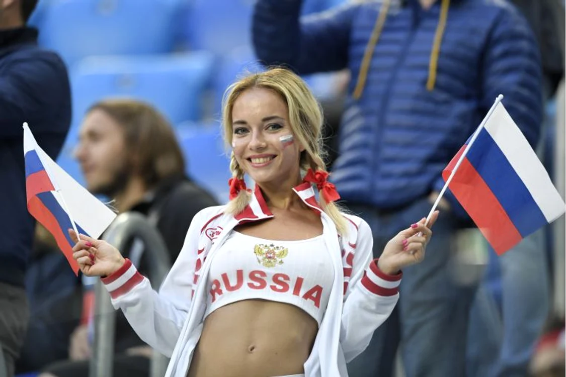 
    Suportera sexy a incins retelele sociale după meciul de deschidere al CM 2018FOTO: EPA  