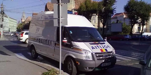 Maşina a fost surprinsă de un cititor Adevărul de Sibiu