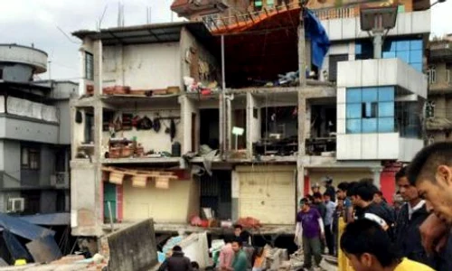 Un cutremur devastator s a produs în Nepal jpeg