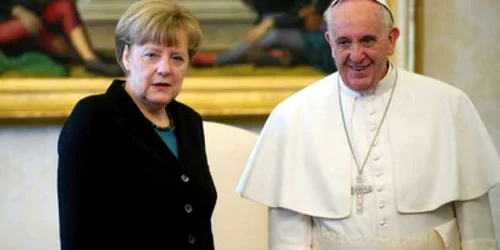 merkel si papa francisc foto hepta