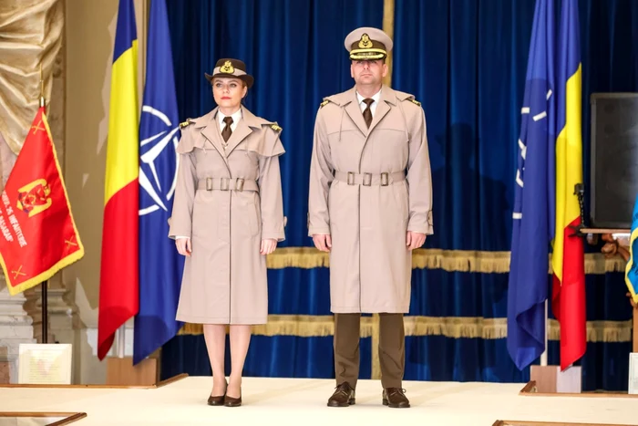 uniforme noi armata romana foto yolo media