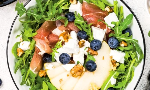 salata cu prosciuto jpg