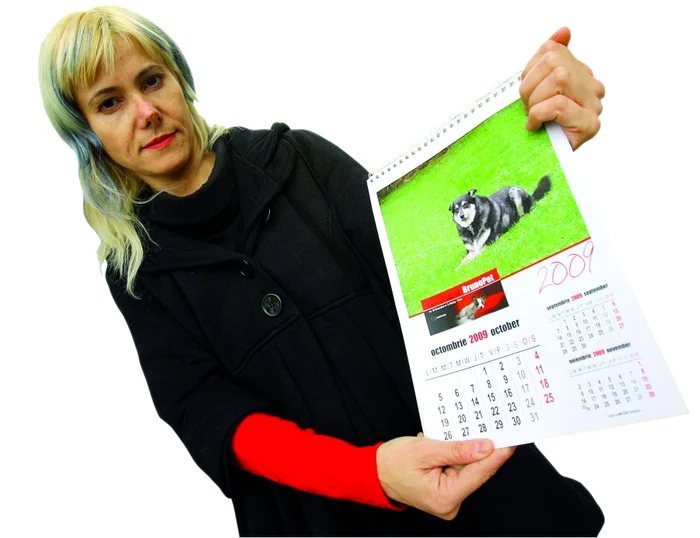 Marcela Lungu, preşedintele Asociaţiei “Cuţu-cuţu”, s-a bucurat să-l vadă pe Bosquito în calendar