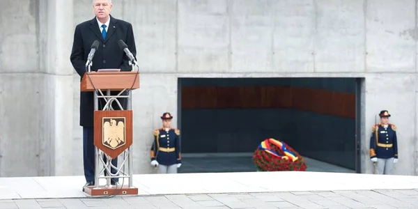 Iohannis a marcat Ziua Holocaustului FOTO Facebook 
