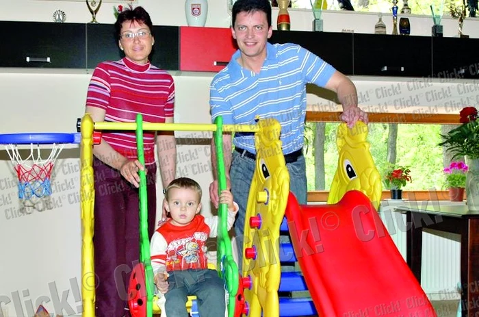 Andrunache s-a retras ca să nască