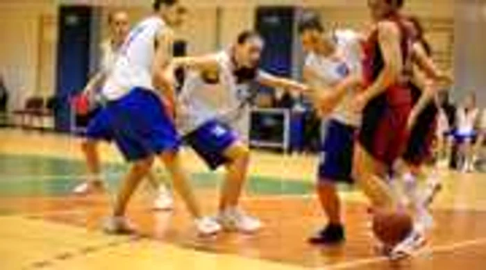 Craiova: Baschetbalistele de la SCM, victorioase la Iaşi
