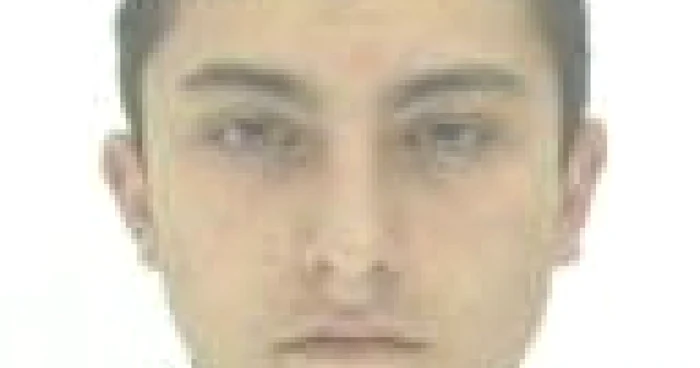 Adolescentul este căutat de rude, cunoștințe și Poliție