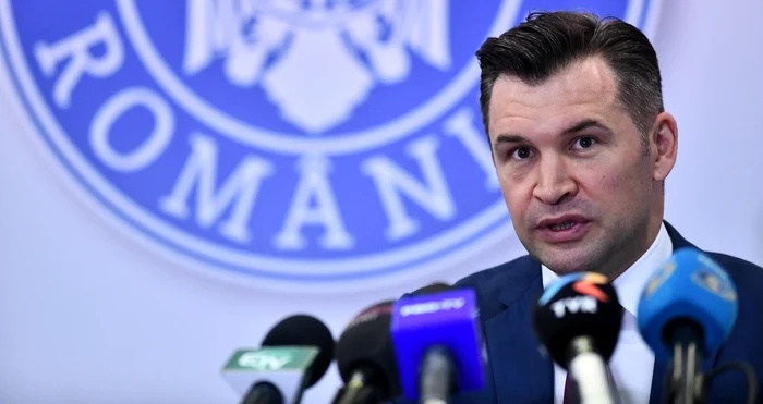 Ionuţ Stroe propune o dezbatere naţională pe tema educaţiei media. FOTO: Facebook/Ionuţ Stroe