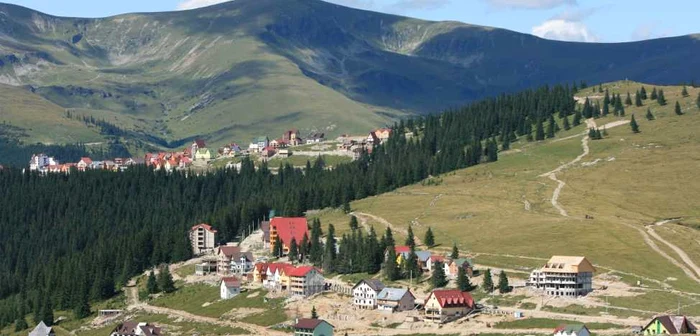 Fiica şi ginerele primarului Cârciumaru şi-au achiziţionat o casă de vacanţă în zona montană Rânca