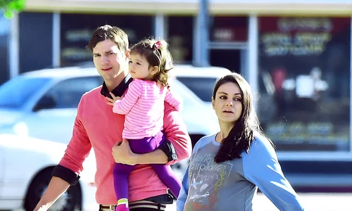 A very pregnant Mila Kunis along with husband Ashton Kutcher head to breakfast with daughter Wyatt in Studio City, CA jpeg