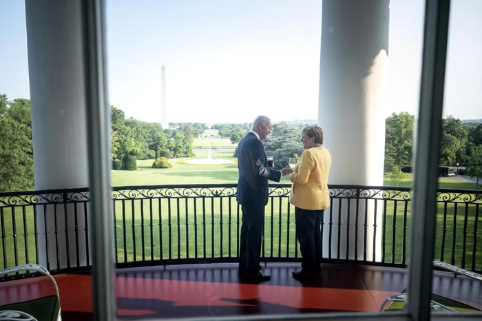 Joe Biden şi Angela Merkel FOTO EPA-EFE