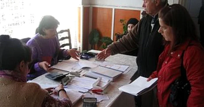 Braşov: Aproape 80.000 de familii din judeţ primesc ajutor de încălzire