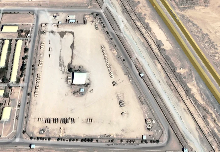 Vehicule militare intacte la baza aeriană Kandahar, în 2019 Google Earth ProFOTO 