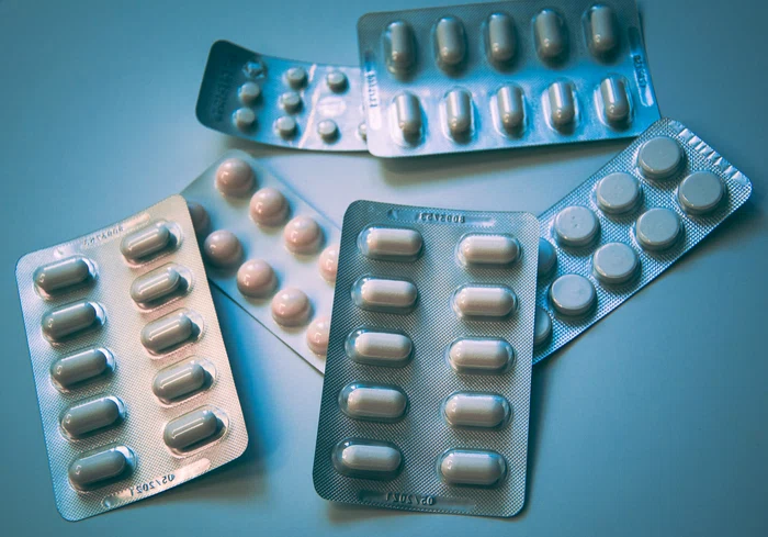 Medicamentele care pot crește riscul de probleme grave pe caniculă. Foto: unsplash.com