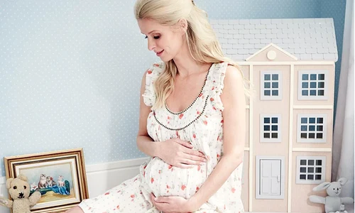 Nicky Hilton fetita png