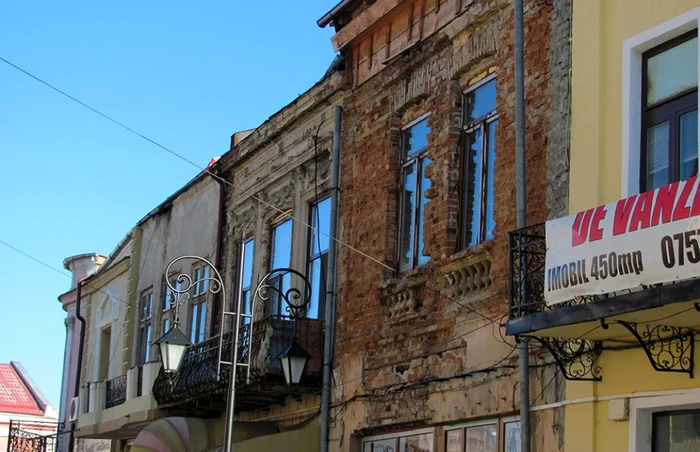 Majorarea a fost decisă unui număr de șase proprietari de clădiri. FOTO I. Bunilă