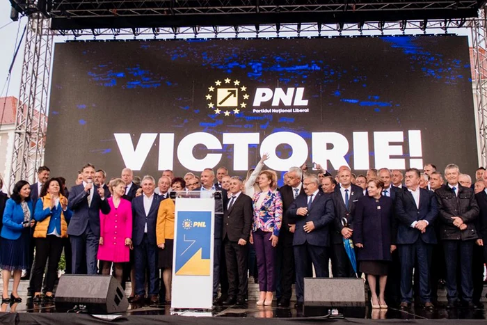 Ciuca: PNL este partidul tradiției și al valorilor românești. Foto: PNL