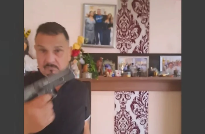 Liviu Andronache are 61 de ani. SURSA Facebook