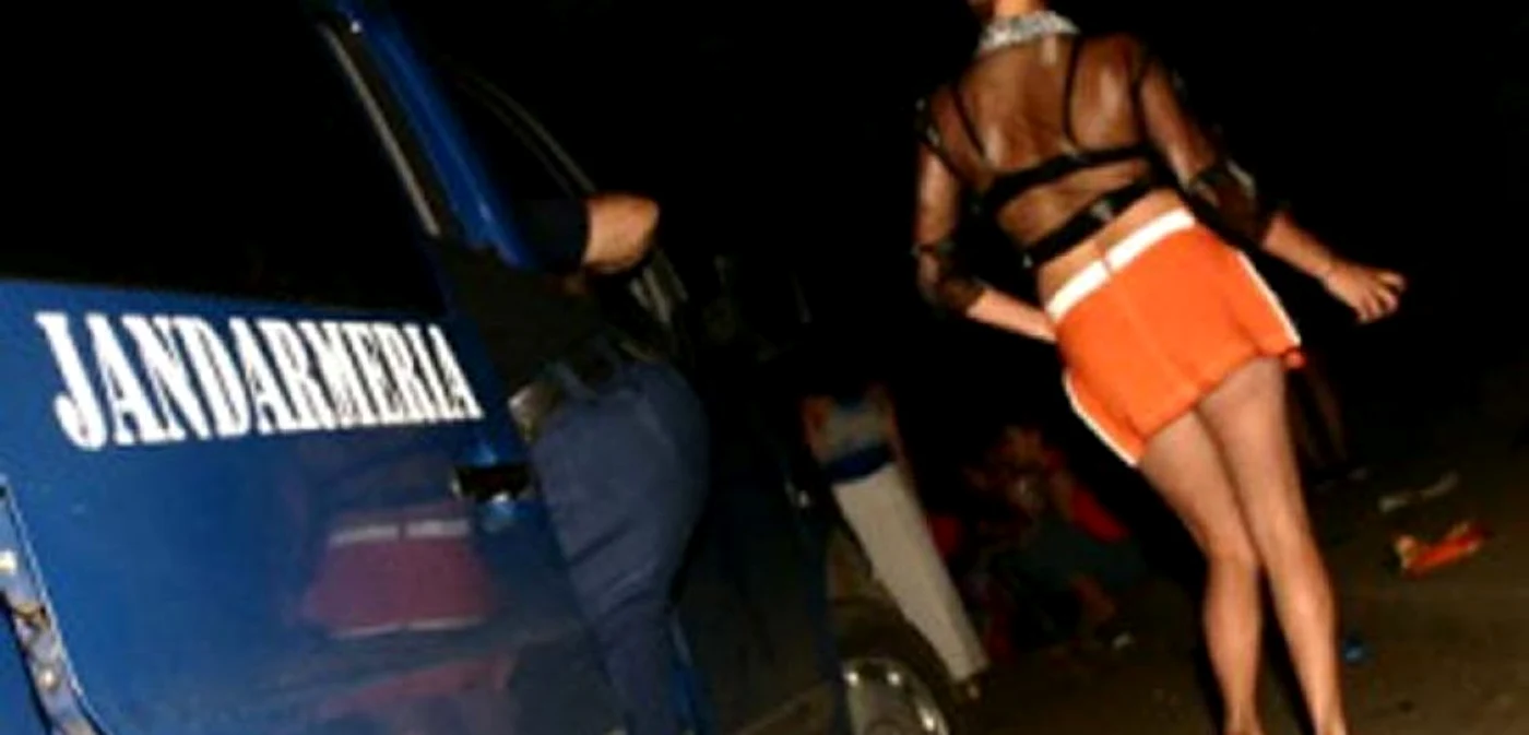 Tânăra ghinionistă a mai fost amendată de câteva ori în acest an pentru prostituţie