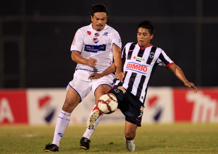 Fabian Caballero a jucat pentru Arsenal, dar şi pentru Dundee. Foto Profimedia
