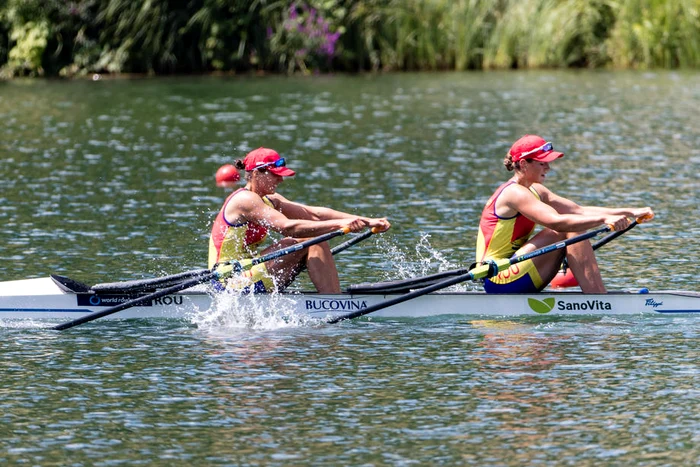 Ancuța Bodnar și Simona Radiș. FOTO: EPA-EFE