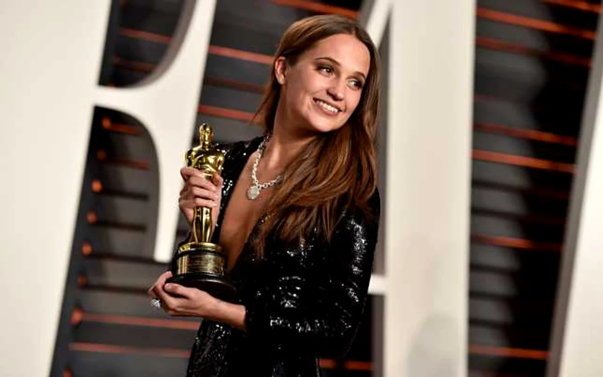 La 27 de ani, a luat Oscarul şi se iubeşte cu starul Fassbender FOTO Getty Images