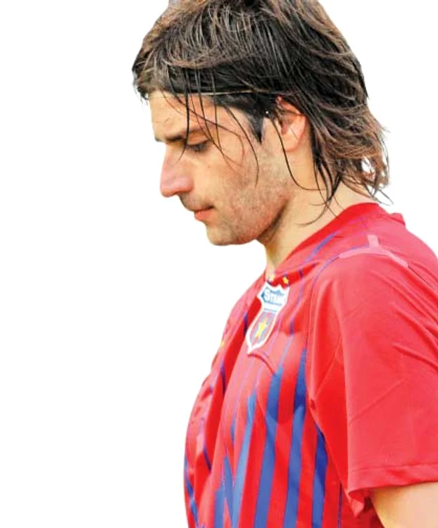 
    Brandan a jucat în acest sezon atât ca fundaş, cât şi ca  mijlocaş la Steaua  