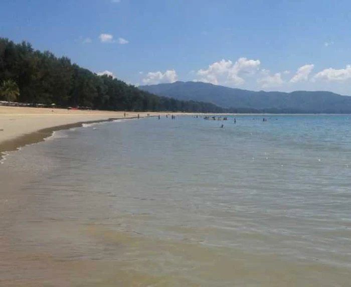 Vacanţă la Bangtao - sătucul pescăresc de pe insula thailandeză Phuket FOTO Ş.Both