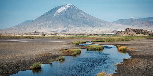 1280px Lengai from Natron jpg